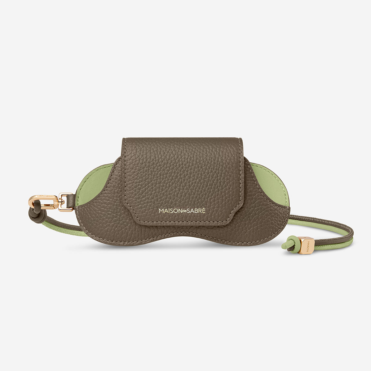 サングラスケース MAISON de SABRÉ ブラウン・グリーン The Sunglasses Sling Case - Cashmere Matcha – MAISON de SABRÉ