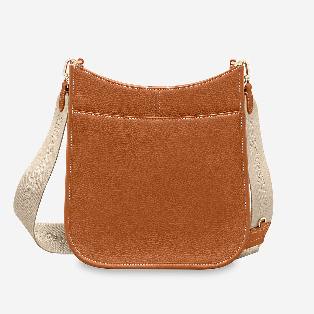 The Moon Shoulder Bag - Pecan Brown