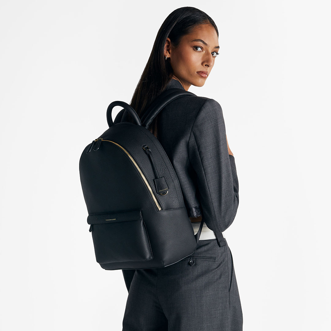 新品　MAISONdeSABRE バックパック 黒 レザーバックパック Backpack ブラックキャビア | MAISON de SABRÉ