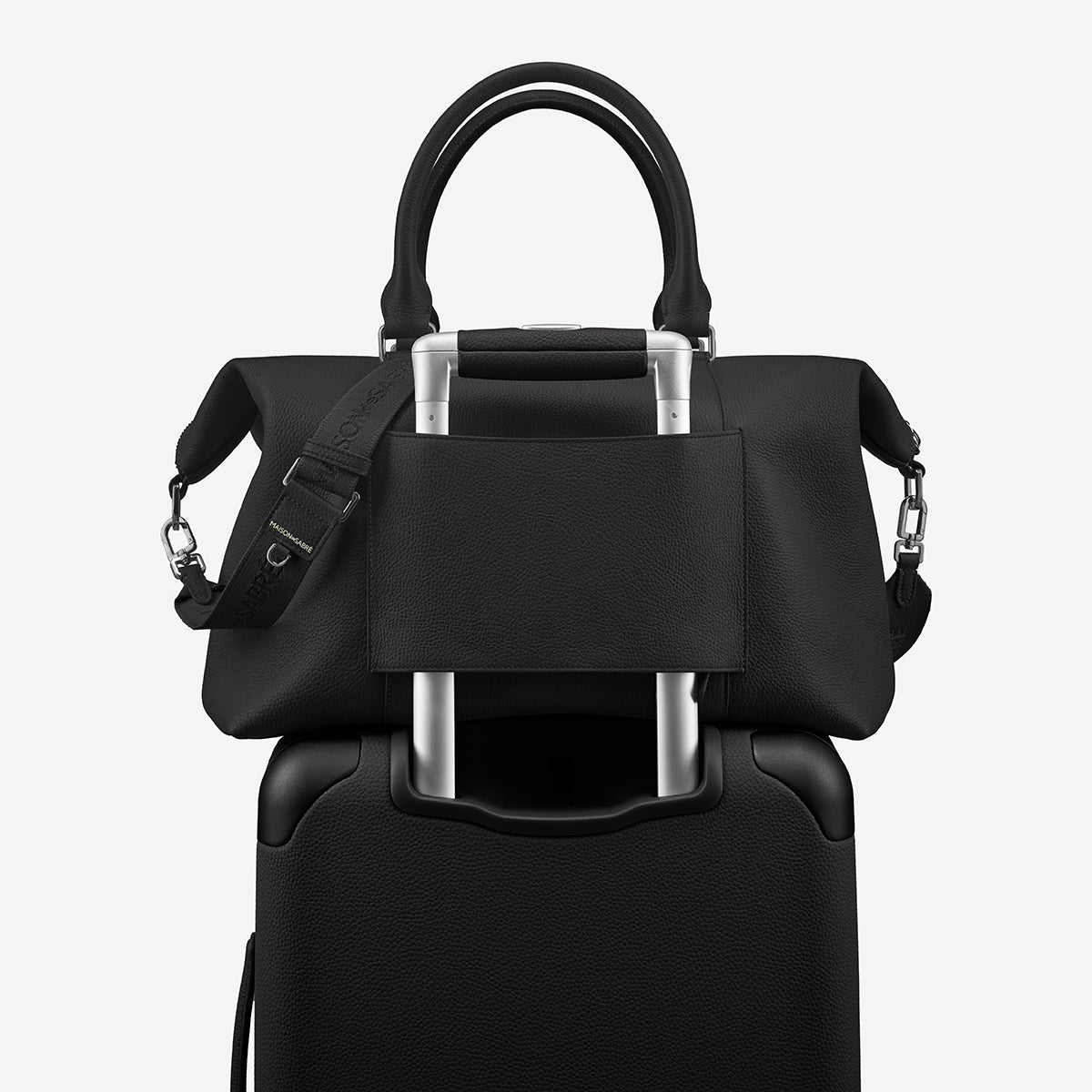 ボストンバッグ Weekender ブラックキャビア | MAISON de SABRÉ