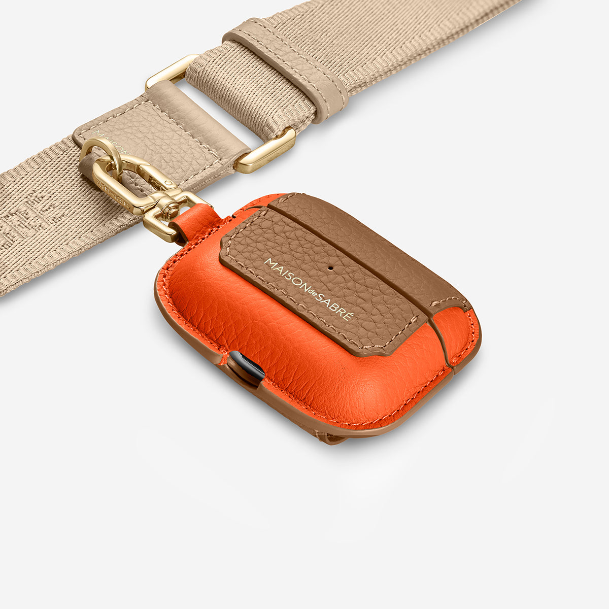 AirPodsケース AirPods Pro 3 Case Charm マンハッタンサンドストーン