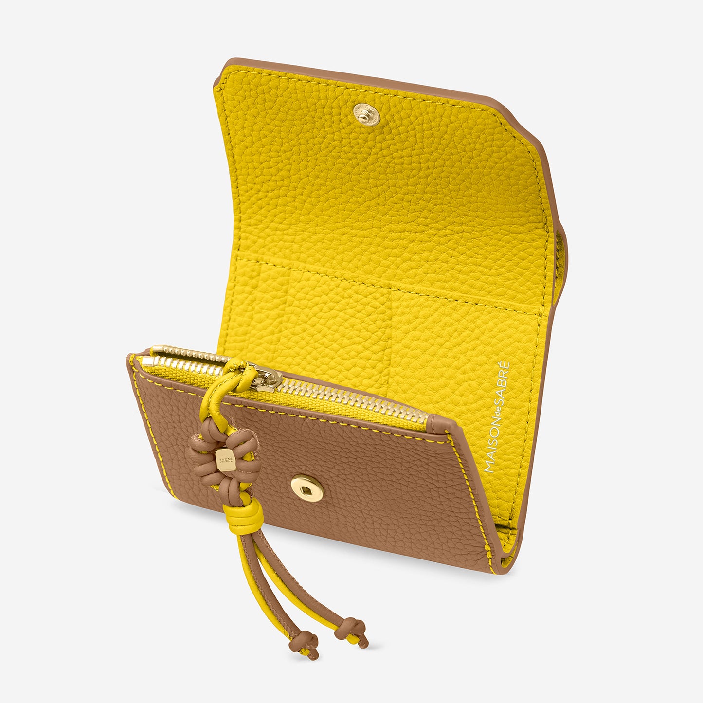 The Trifold Wallet - Sandstone Daisy
