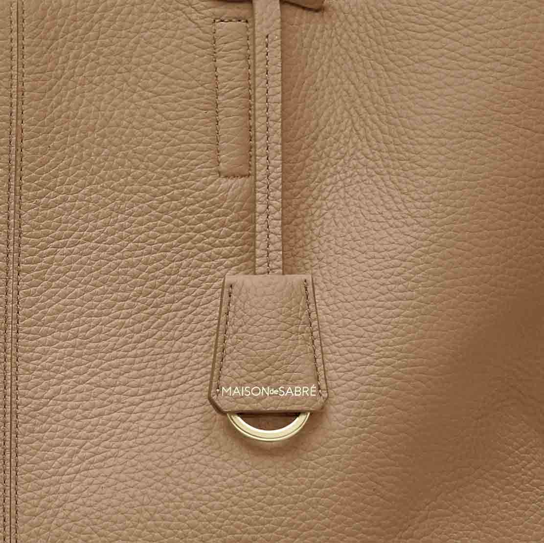 ソフトトートバッグ Snap Soft Tote サンドストーンリリー | MAISON de